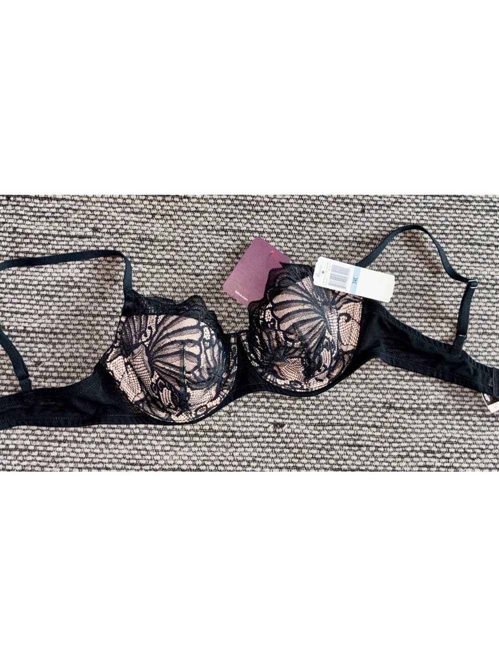 NWT $48 Felina Tempting Plush All Over Lace Underwire Bra, SZ 34C